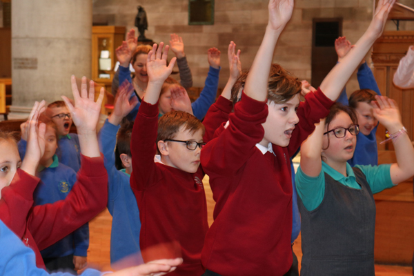 Children On Song At Belfast Cathedral